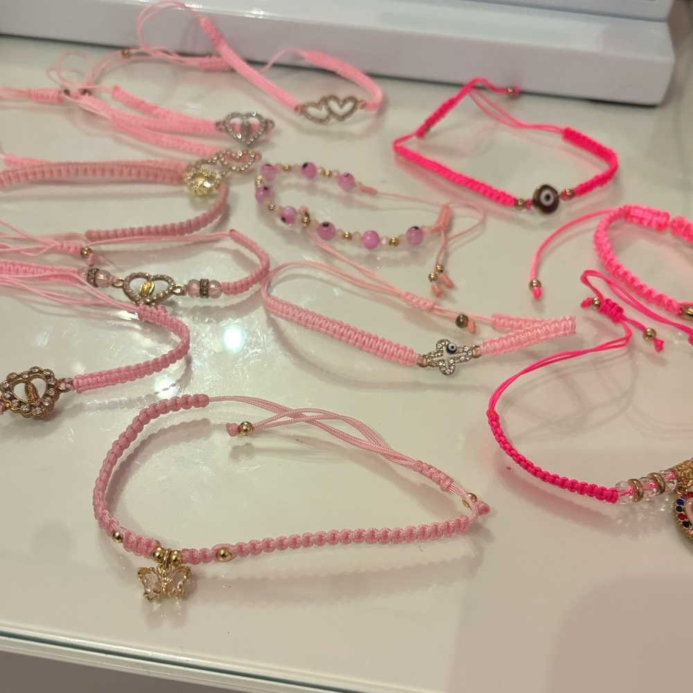 Bracelets - Picture 9 of 16